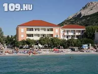 Hotel Villa Adria Baska, 2+1 ágyas szobában reggelivel 48 900 Ft-tól