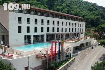Uvala hotel Dubrovnik, 2 ágyas félpanzióval/fő 27 110 Ft-tól