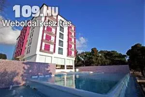Adriatic hotel Biograd, 2 ágyas szobában félpanzióval 16 250 Ft-tól