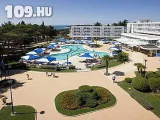Aminess Laguna hotel Novigrad, 2 ágyas szobában félpanzióval 19 730 Ft-tól